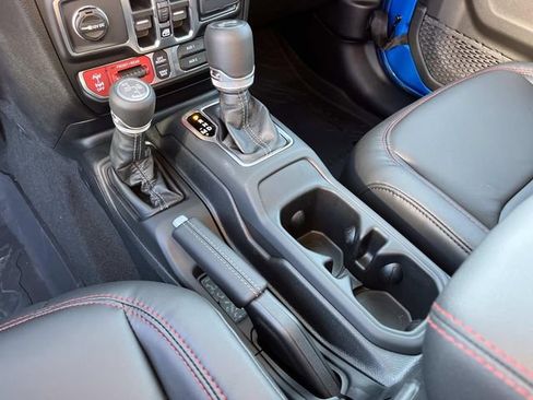 New 2026 Jeep Wrangler Unlimited Rubicon AWD/4WD image 27