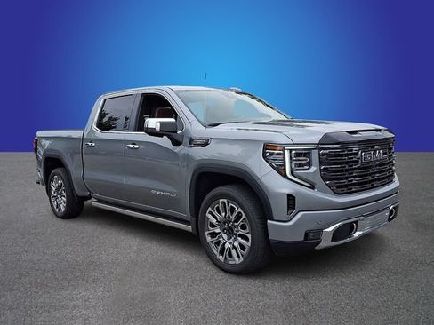 Used 2025 GMC Sierra 1500 Denali Ultimate AWD/4WD image 3