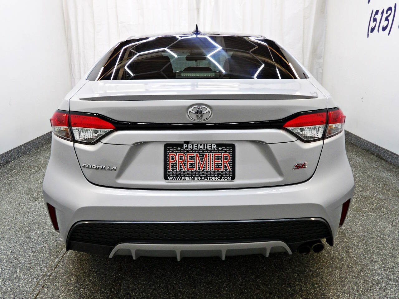 Used 2022 Toyota Corolla SE FWD image 5