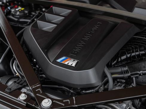 Used 2024 BMW M2 w/ Lighting Package RWD image 44