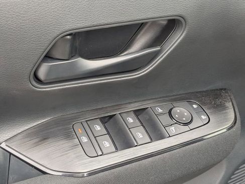 New 2026 Nissan Kicks S FWD image 12