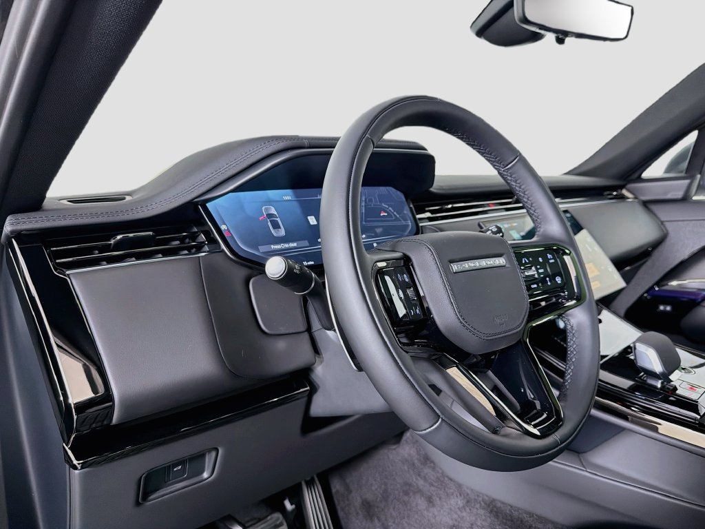 New 2027 Land Rover Range Rover Sport Dynamic SE AWD/4WD image 9