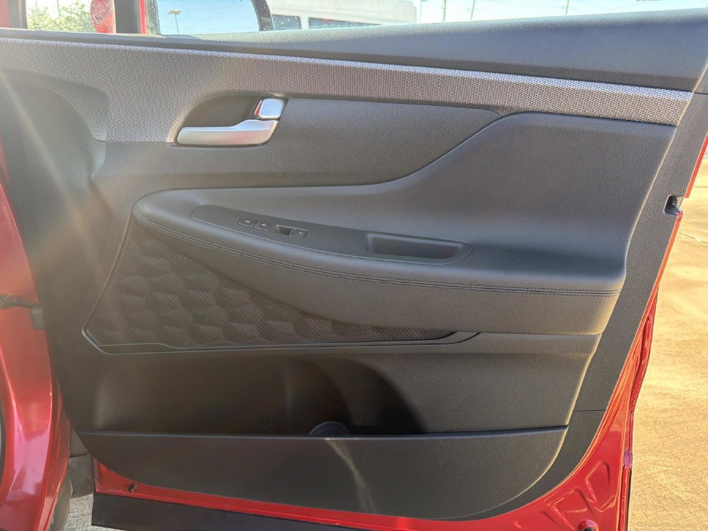 Used 2020 Hyundai Santa Fe SEL FWD image 14