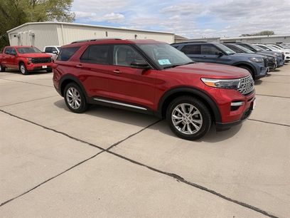 Used 2023 Ford Explorer Limited w/ Limited Technology Package