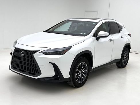 Used 2025 Lexus NX 350 AWD w/ Premium Package image 5