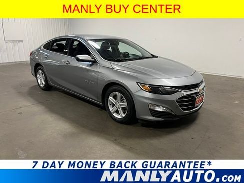 Used 2024 Chevrolet Malibu LT FWD image 1