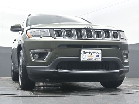 Used 2019 Jeep Compass Limited image 23