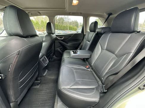 Used 2019 Subaru Forester Touring image 19