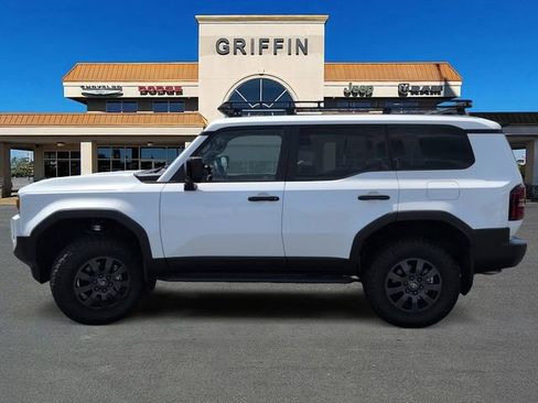 Used 2024 Toyota Land Cruiser w/ Premium Package image 10