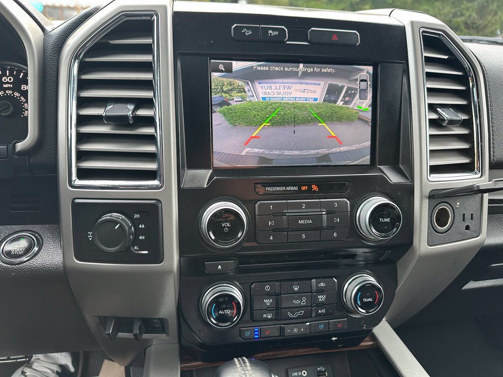 Used 2015 Ford F150 Lariat w/ Equipment Group 502A Luxury AWD/4WD image 14