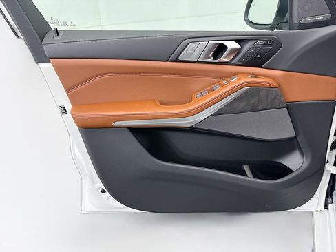 New 2026 BMW X7 xDrive40i image 23