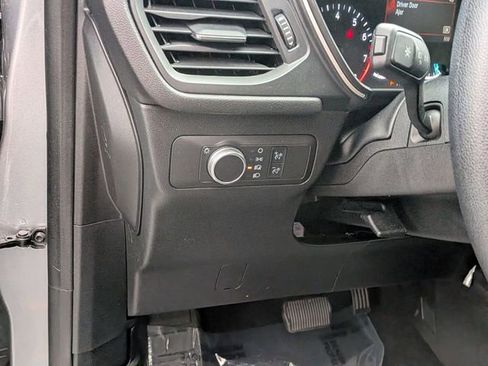 Used 2021 Ford Escape SE image 15