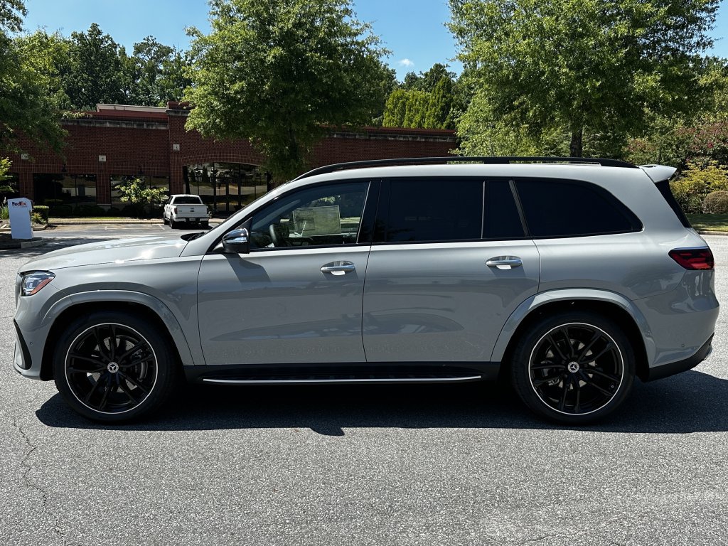New 2026 Mercedes-Benz GLS 450 4MATIC image 5