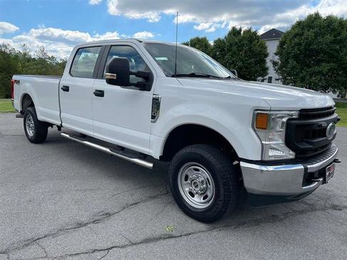 Used 2022 Ford F250 XL w/ Power Equipment Group AWD/4WD image 4