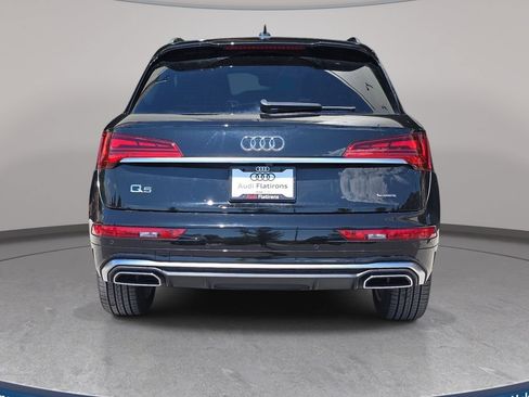 Used 2024 Audi Q5 e Premium w/ Convenience Package AWD/4WD image 6