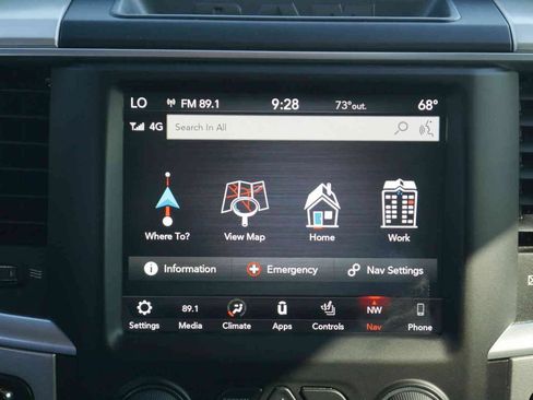 Used 2019 RAM 1500 Big Horn AWD/4WD image 6