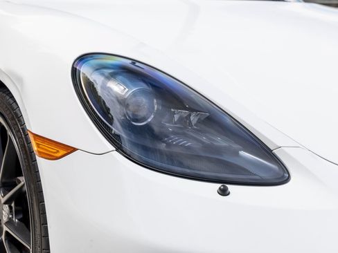 Used 2021 Porsche 718 Cayman GTS RWD image 15
