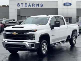Used 2024 Chevrolet Silverado 2500 LT video 2