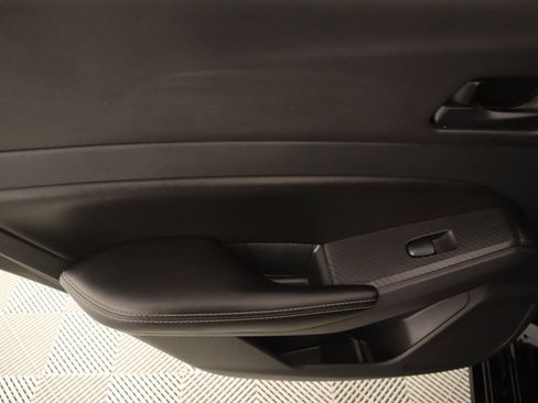 Used 2024 Nissan Altima 2.5 SV image 15