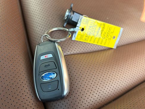 Used 2024 Subaru Outback Touring XT AWD/4WD image 33