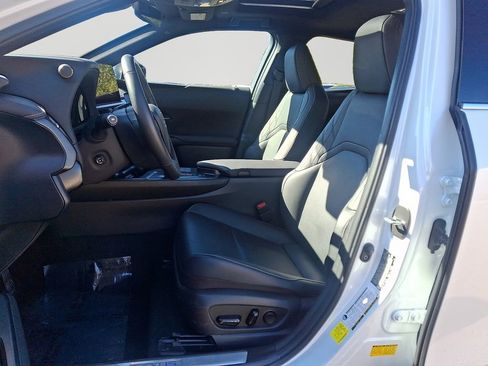 Used 2025 Lexus UX 300h AWD w/ Accessory Package (Z1) image 14