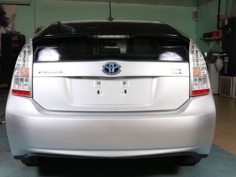 Used 2010 Toyota Prius FWD image 28