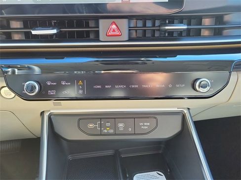 New 2026 Kia Carnival SX Prestige image 35