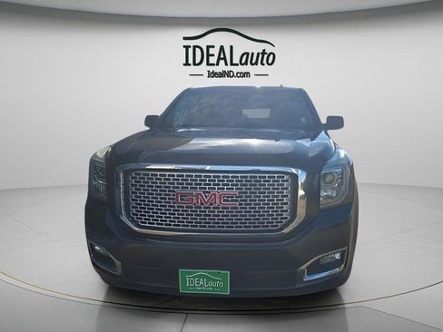 Used 2017 GMC Yukon XL Denali w/ Open Road Package image 3