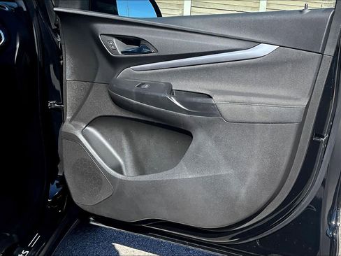 Used 2023 Chevrolet Bolt EUV LT image 21