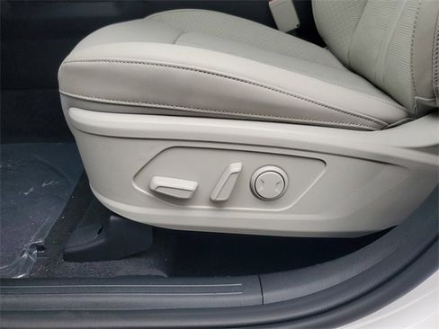 New 2026 Kia Sorento S image 16