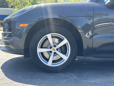 Used 2020 Porsche Macan AWD/4WD image 13