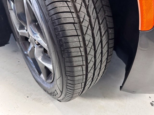 Used 2018 Chrysler Pacifica Touring Plus w/ S Appearance Package FWD image 27