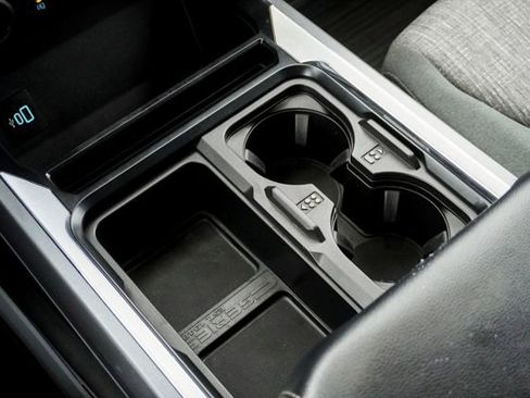 Used 2023 Ford F350 XLT image 18