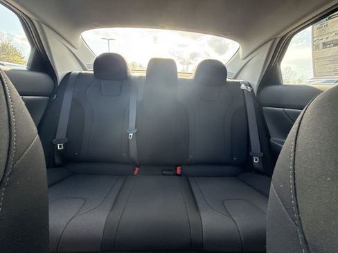 New 2026 Hyundai Elantra SE FWD image 21