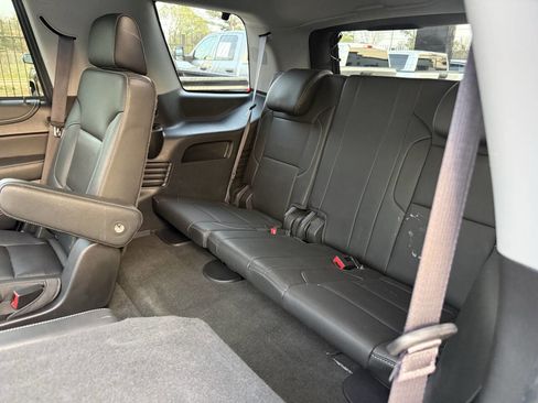 Used 2017 Chevrolet Tahoe Premier RWD image 14