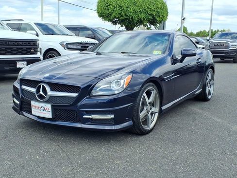 Used 2015 Mercedes-Benz SLK 350 image 3