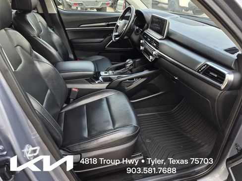 Certified 2022 Kia Telluride LX AWD/4WD image 10