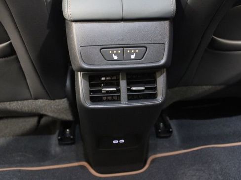 New 2026 GMC Terrain AT4 AWD/4WD image 21