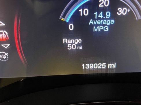 Used 2018 Dodge Durango GT AWD/4WD image 31