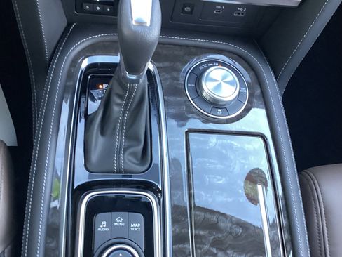 Used 2024 Nissan Armada Platinum w/ Captain's Chairs Package image 47