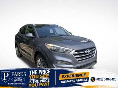 Used 2017 Hyundai Tucson SE w/ SE Popular Package 02