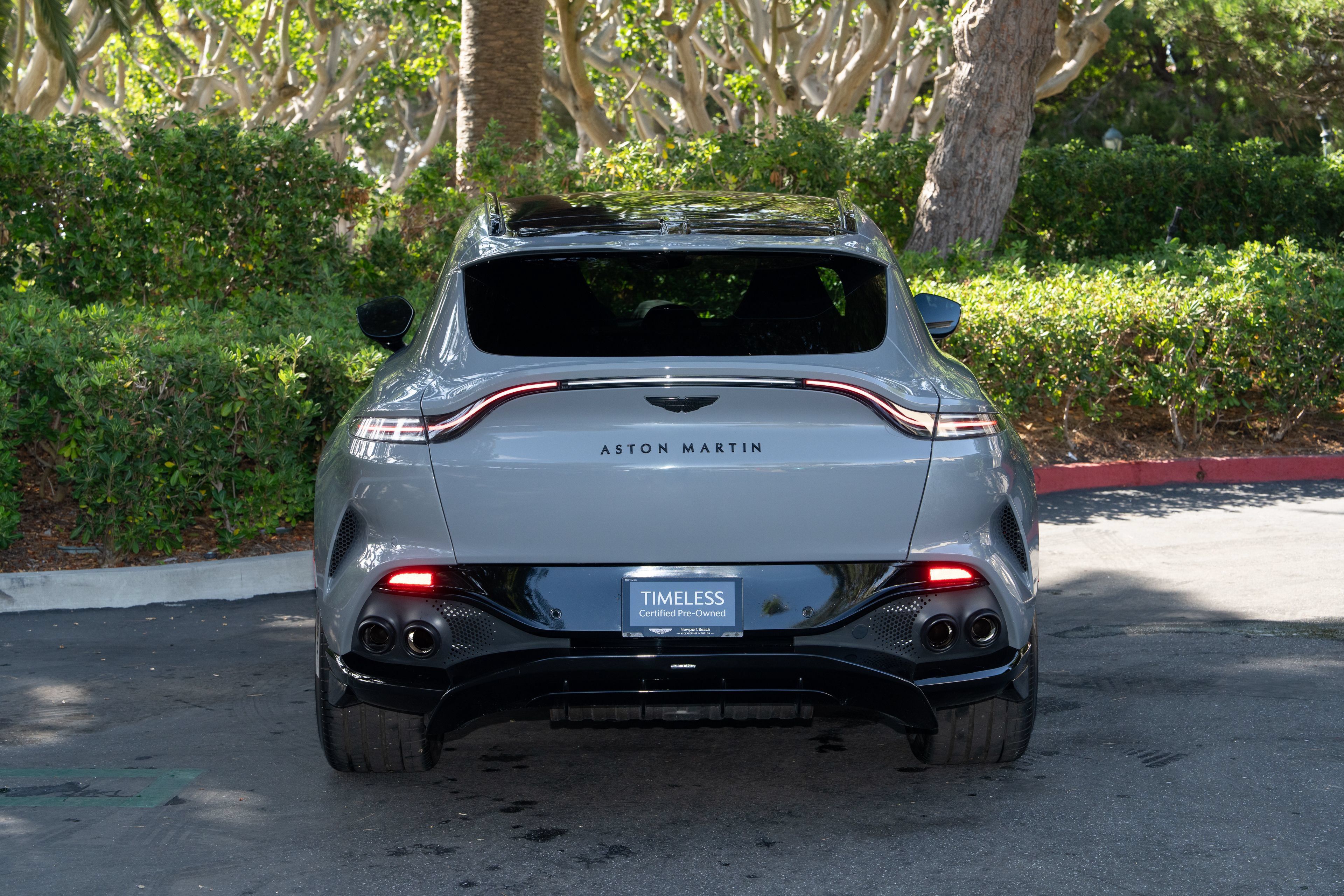 Used 2025 Aston Martin DBX 707 AWD/4WD image 6