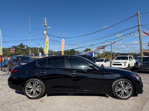 Used 2023 INFINITI Q50 Sensory image 4