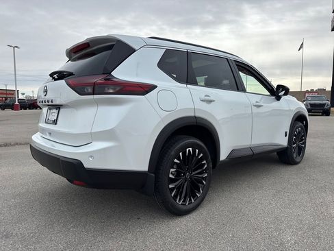 New 2026 Nissan Rogue SV image 6