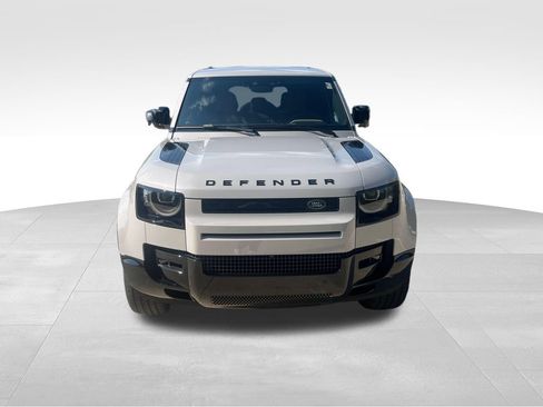 New 2026 Land Rover Defender 110 X-Dynamic SE AWD/4WD image 8