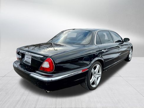 Used 2005 Jaguar XJ Vanden Plas Super V8 image 5