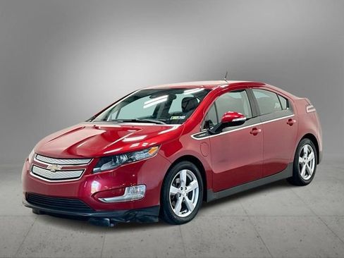 Used 2013 Chevrolet Volt w/ Enhanced Safety Package 2 FWD image 1