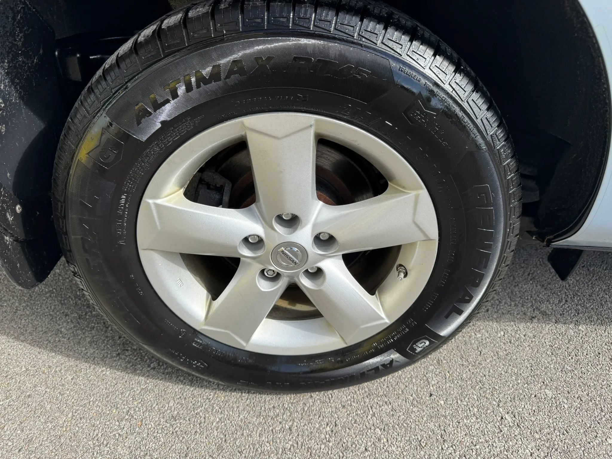 Used 2013 Nissan Rogue S w/ Special Edition Pkg AWD/4WD image 27