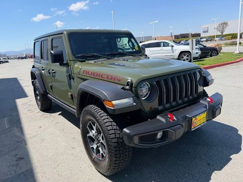 Used 2021 Jeep Wrangler Unlimited Rubicon AWD/4WD image 8