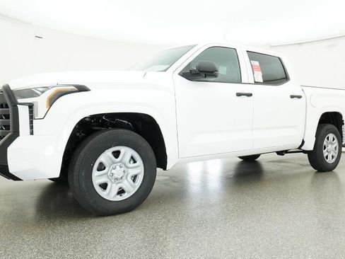New 2026 Toyota Tundra SR AWD/4WD image 17